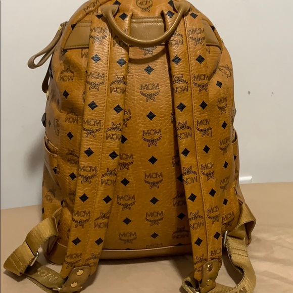 MCM Visetos M-Studded Backpack in Cognac - Picture 4 of 4